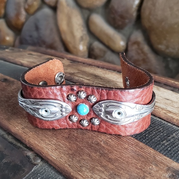 Leather Cuff with Spoon Handles Wrap - Picture 2 of 8